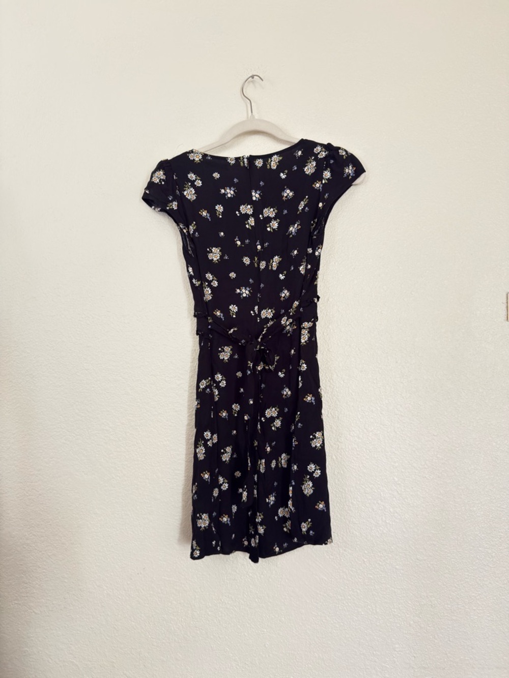 Reformation Janine mini dress daisy print black - Picture 10 of 16